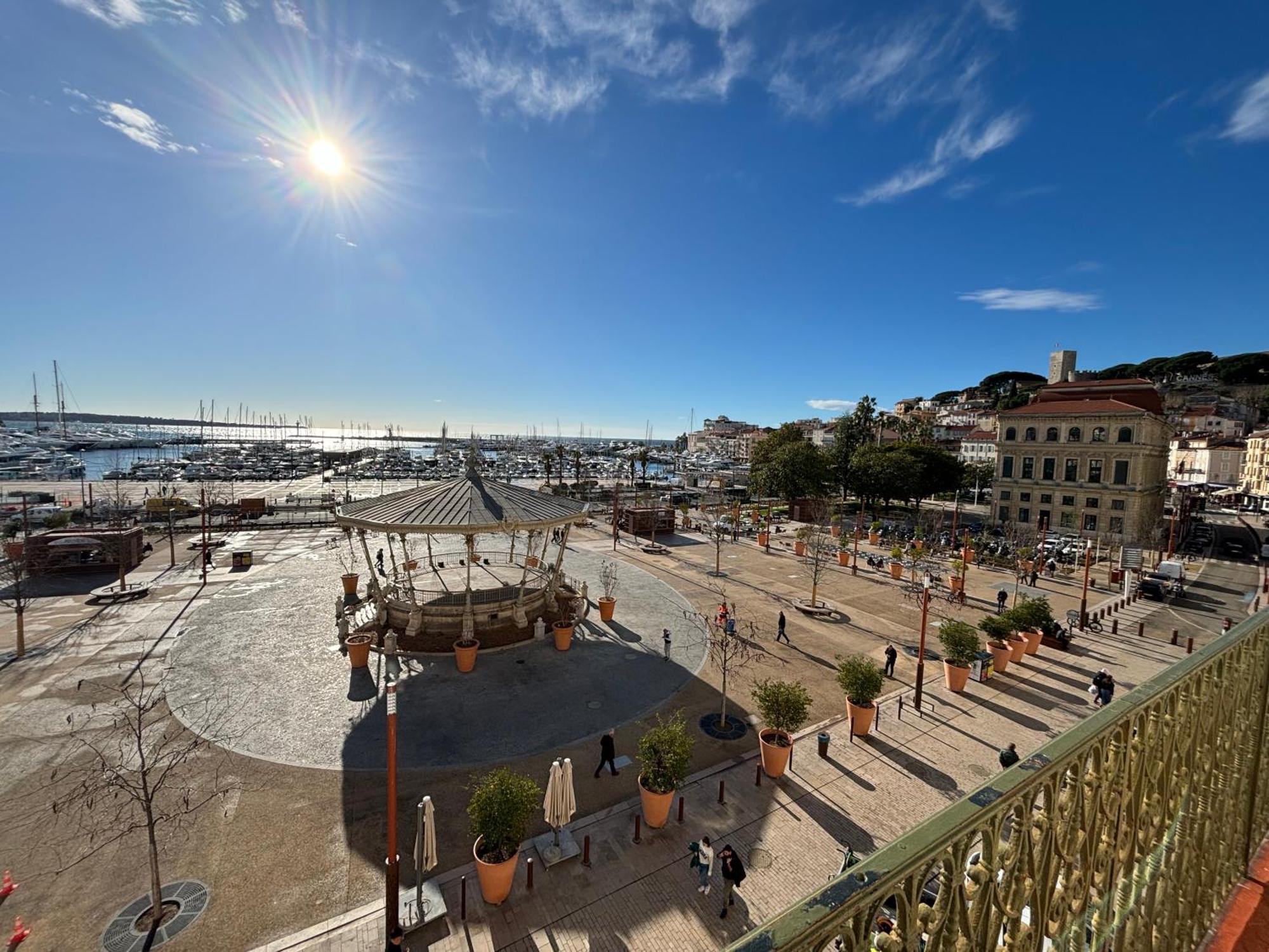 Cannes : Agreable Et Lumineux Appartement Vue Mer Exteriör bild